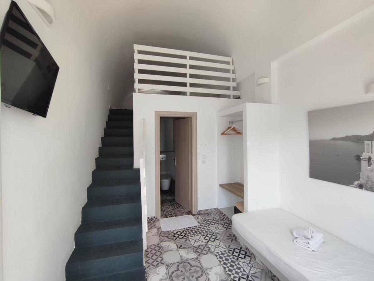 Apartamento Fira Exo Katikies- Urban Fira Exterior foto